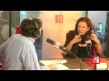 La cantante cubana Albita Rodriguez con Jordi Batallé en RFI