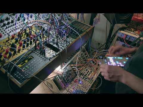 Oxi One - My first Jam (Eurorack, Hydrasynth & Massiv X)