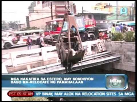 Janine bilang mawalan sila ng timbang Itulak-up mula sa sahig upang mawala ang timbang