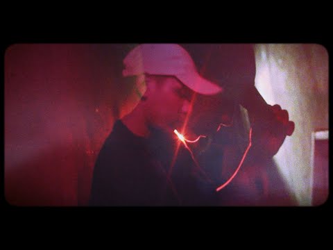 Mc Guizin - [MENINO DE OURO]   Feat euLouis (prod. @Dorothymusic)