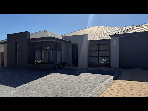 7 Blarney Place, Canning Vale, WA 6155, 4 chambres, 2 salles de bain, House