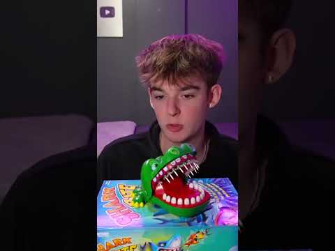 EXTREME CROCODILE CHALLENGE!!