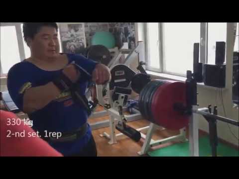 Mongolian powerlifting: Aagii