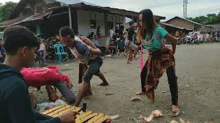 Download lagu Detik Detik Cewek Cantik Kesurupan kuda Kepang Sekar jaya mandiri Sjm mp3