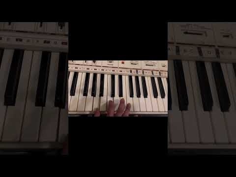 Casio CT-102 Casiotone 49-Key Synthesizer 1980s - White image 5