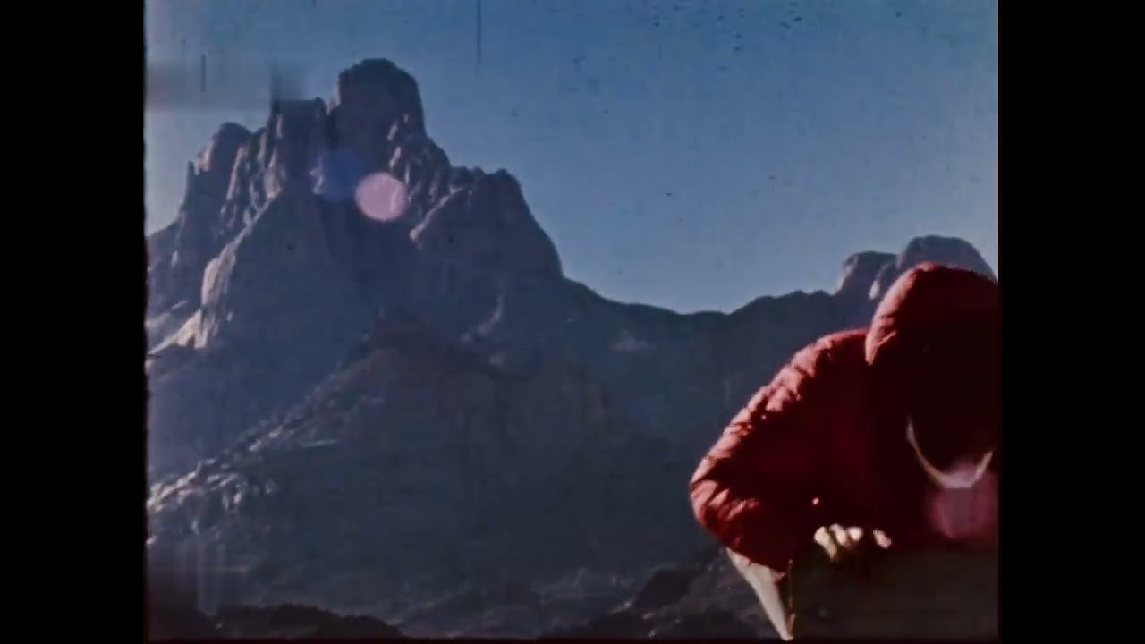 Miniature de la vidéo Anatomie d'une Première (1966) avec Pierre Mazeaud et Lucien Berardini au Hoggar, Algérie (Extrait) du film Anatomie d'une Première
