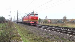 preview picture of video '[RZD] CHS2T / ЧС2Т с поездом Санкт-Петербург - Челябинск'