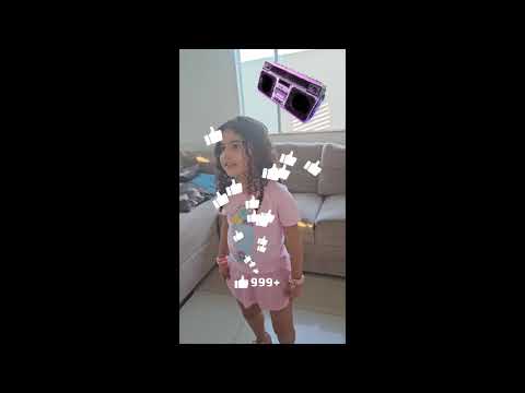 Maria  Clara dançando Mexe e Dança  - Família Rocha  e Sarah de Araújo #shorts