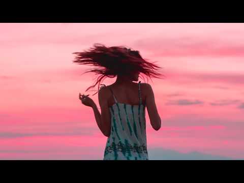 Essáy & CoMa - Deceptive (Oleg Byonic Remix)