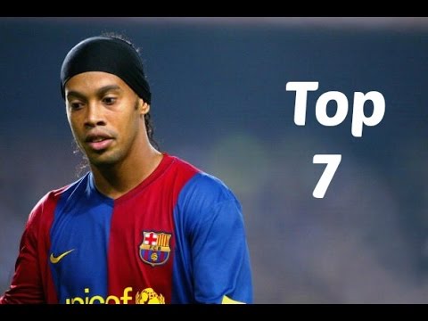 Ronaldinho ● Top 7 ● Best Free kicks 🎯 ● 2006/2007 ● (HQ)