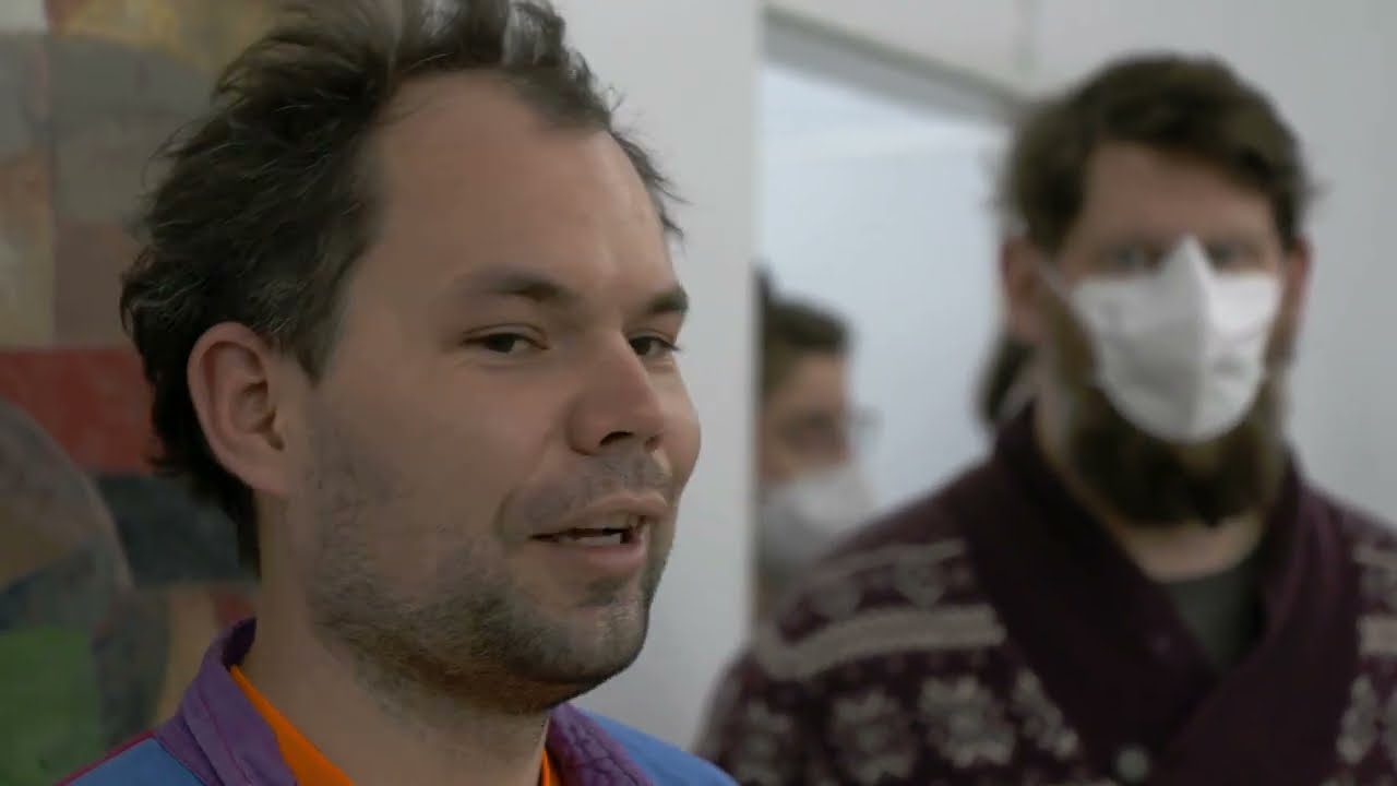náhled z videa Erik Sikora / Okolíkola