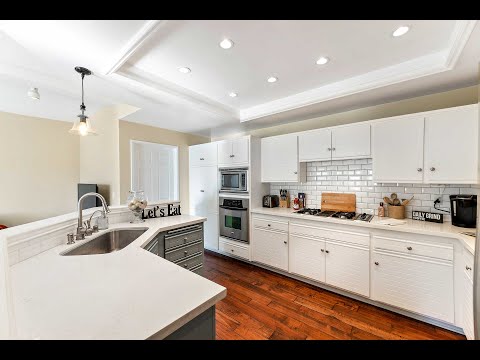 956 Cedarcliff Court | Westlake Village - The Agency