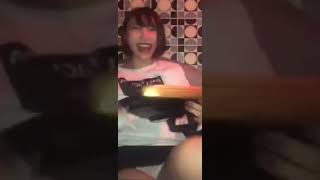 【パンチラ】配信中パンチラ