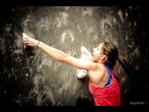 NAJWIĘKSZE ZAWODY WSPINACZKOWE NA PODKARPACIU „BOULDERRES"