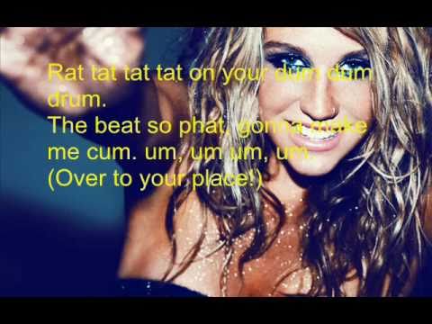 Kesha - Sleazy  (Lyrics )