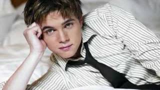 Jesse McCartney- Runnin&#39; (with lyrics on the side)