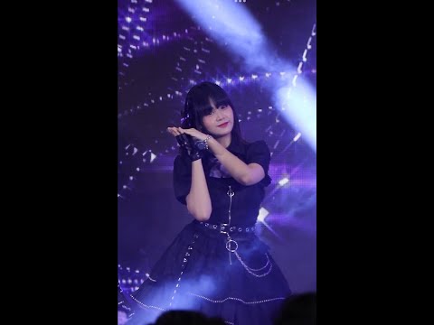Yami Yami 「闇闇」- " Spica " 💛 (Praew focus)  twave Aidoru Matsuri @ centralbangna