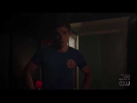 Riverdale 5x18 Veronica ask Archie what they gone do 5 years.Toni and Fangs Talking about Britta.