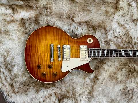 KISS 💋! Bruce Kulick 2000 Gibson Custom Shop ‘59 Les Paul Standard 1959 R9 Heritage Cherry Sunburst Iced Tea Burst Burbon Slow Fade Full Gloss Historic Reissue Cherry Red Rosewood Fretboard Nickel Golden Era Tribute Personally Owned Ace Frehley Signature imagen 26