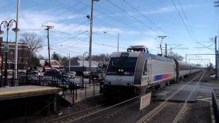 preview picture of video 'NJCL - NJT #4610 in Red Bank, NJ'