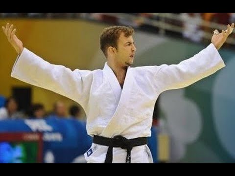 JUDO ALGERIEN - MOULOUD NOURA-BEIJING 2008