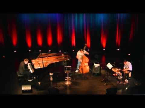 VLADAN Mijatovic Cipi - Folk Trio - KOSTA SONG