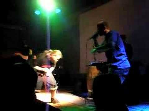 Einai to kentro - Live at Larissa