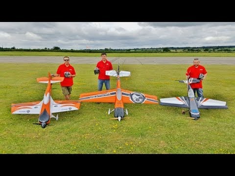 TEAM MACGREGOR - MOTORS & ROTORS RC 3D DISPLAY - EXTRA 330 + EDGE 540 V3 + SERGEV HUMONGOUS - 2017