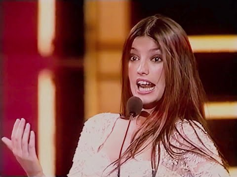 1982 Spain: Lucia - El (10th place at Eurovision Song Contest in Harrogate) with SUBTITLES