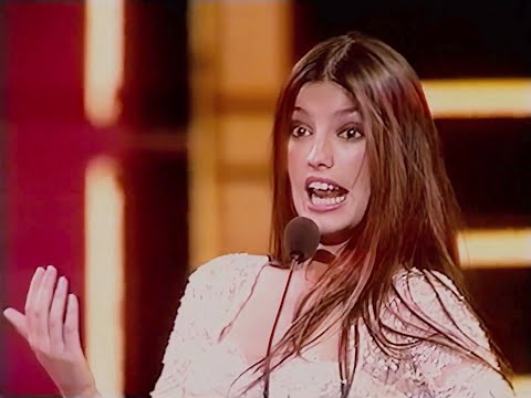 1982 Spain: Lucia - El (10th place at Eurovision Song Contest in Harrogate) with SUBTITLES
