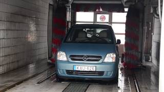 preview picture of video 'Car wash after long trip home - autómosó'