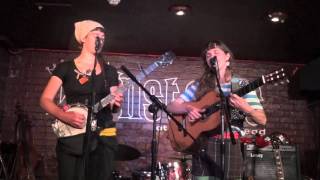 Whalebone Polly - Following The Geese - Live The Kings Head London 2011