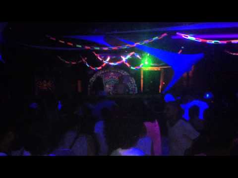 H1N1 vs Drystortion // Versus @ Special Cosmic Change II PRE-PARTY - Subsolo // Portugal (PART 2)