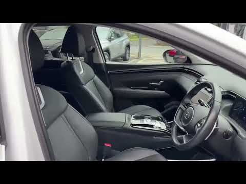 Hyundai Tucson 2WD Executive Plus HEV STG Auto - Image 2