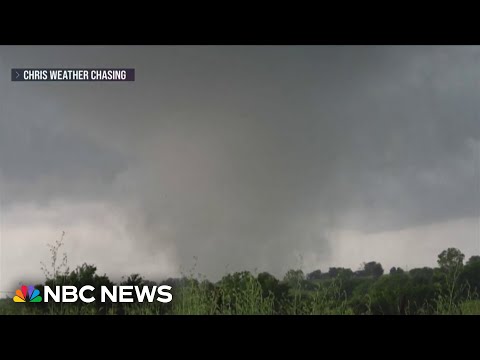 Severe weather pummels several states across Midwest