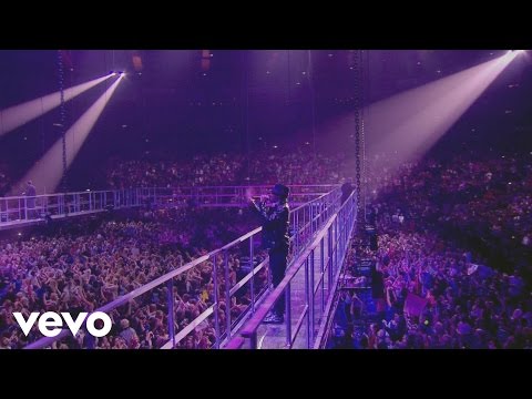 JLS - Other Side of the World (Live at the 02)
