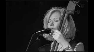 Nicki Parrott - You'd Be So Nice To Come Home To