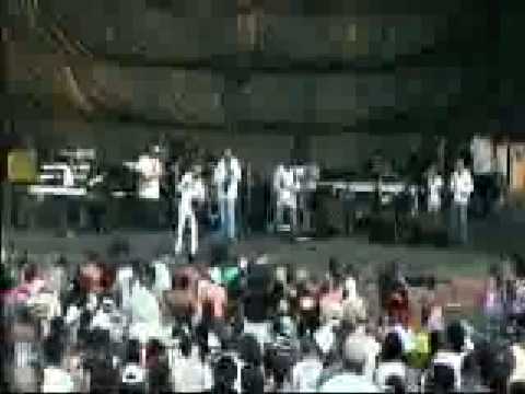 Peabo Bryson & Eldredge Jackson - Ain't Nobody