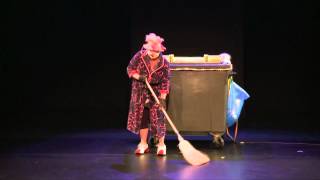 Josée la clowne