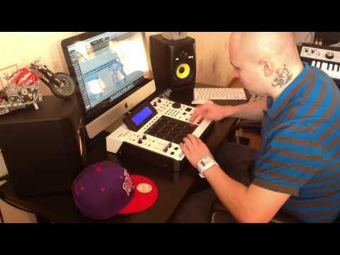 Malevko Making a beat