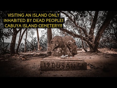 Cemetery Island Adventure: Exploring Cabuya Cemetery & Montezuma Beach in Costa Rica