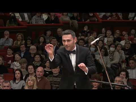 Camerata Regala, dirijor Constantin Grigore - Fetite dulci ca-n Bucuresti