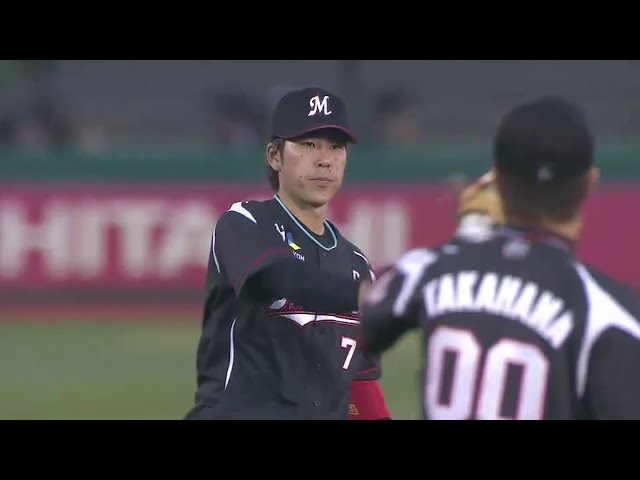 【1回裏】マリーンズ・鈴木 華麗な身のこなしで打球をさばく!! 2016/4/14 E-M