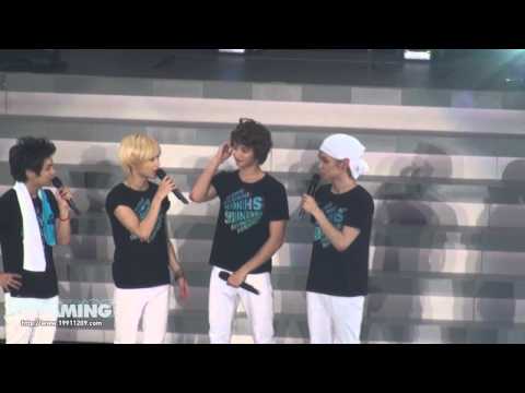 [Dreaming] 111125 SHINee world concert osaka minho and key backhug