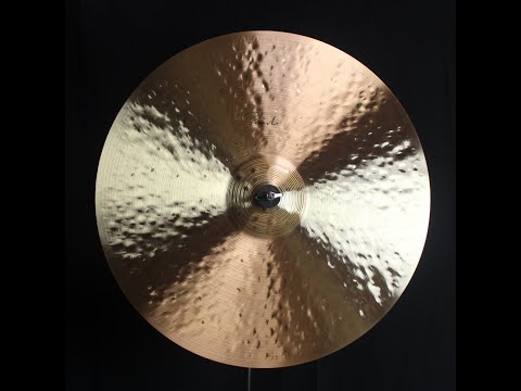 Paiste 22" Signature Traditionals Light Ride - 2491g (video demo) image 2