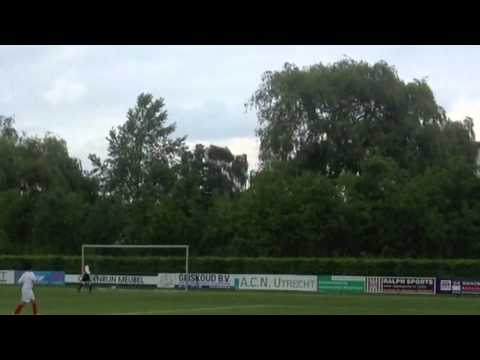 UVV F2 - PVCV F1: 3-4(12 Mei 2014)