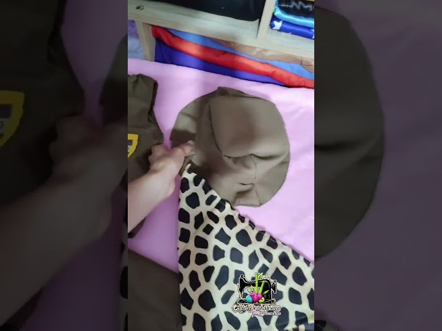 Vídeo relacionado con Kit de exploración infantil con chaleco, gorro, mochila y prismáticos para niños, juguete al aire libre para niños y niñas