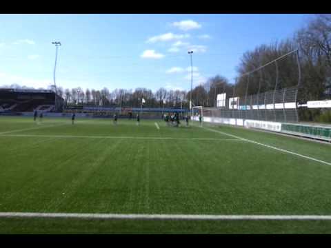 DOVO D3 (za) vs. UVV D2 (za) 20-4-2013 11:46