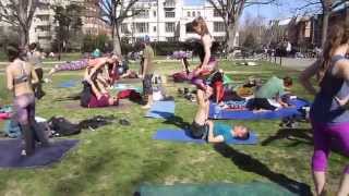 preview picture of video 'Sunday, 5 April 2015 GYMNASTIC YOGA @ Meridian Hill Park / DC'