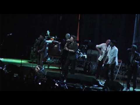 The Pogues - Rock in Idro 2009 (first 20 min.)